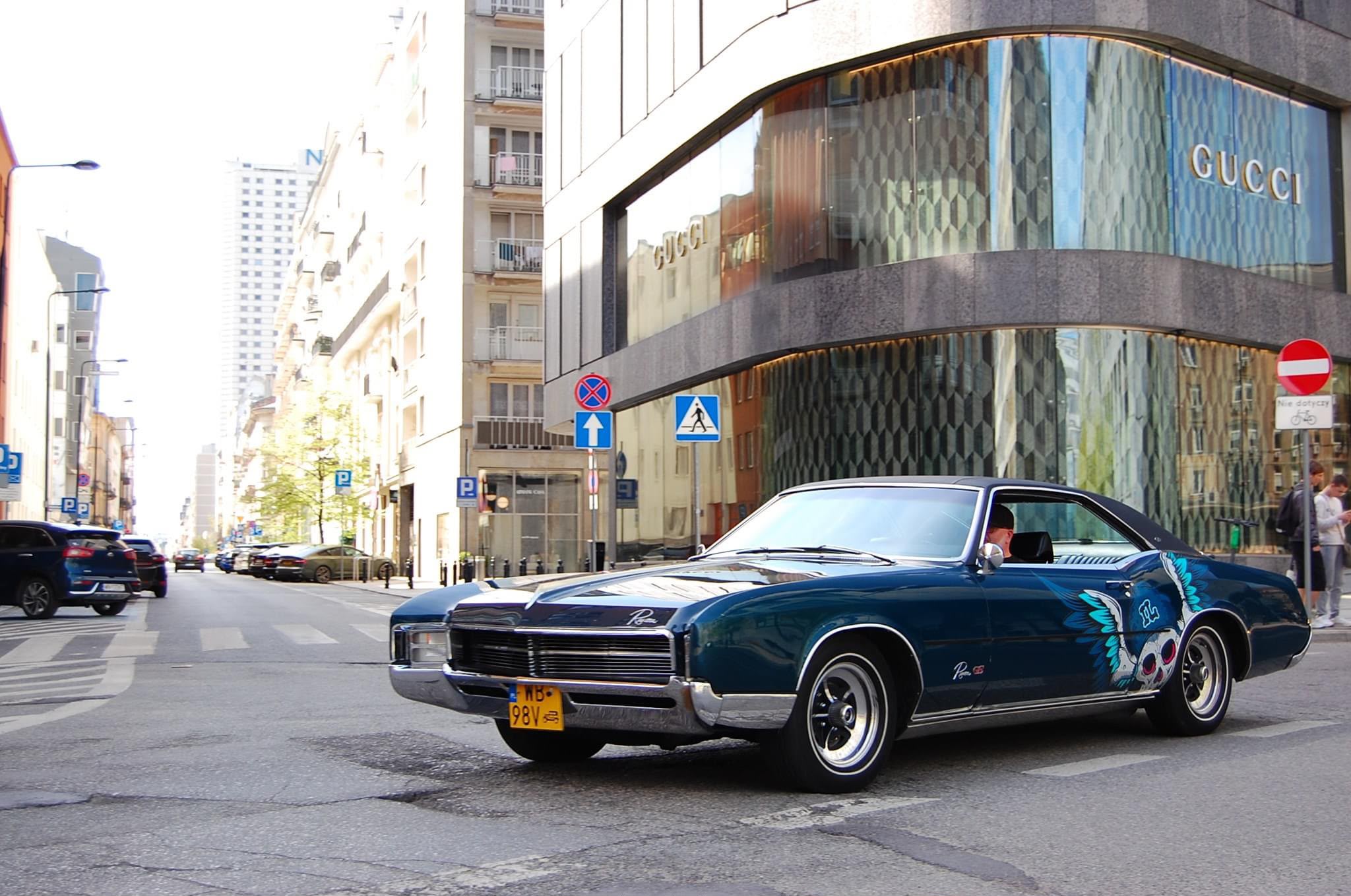 Klasyczny Buick Riviera